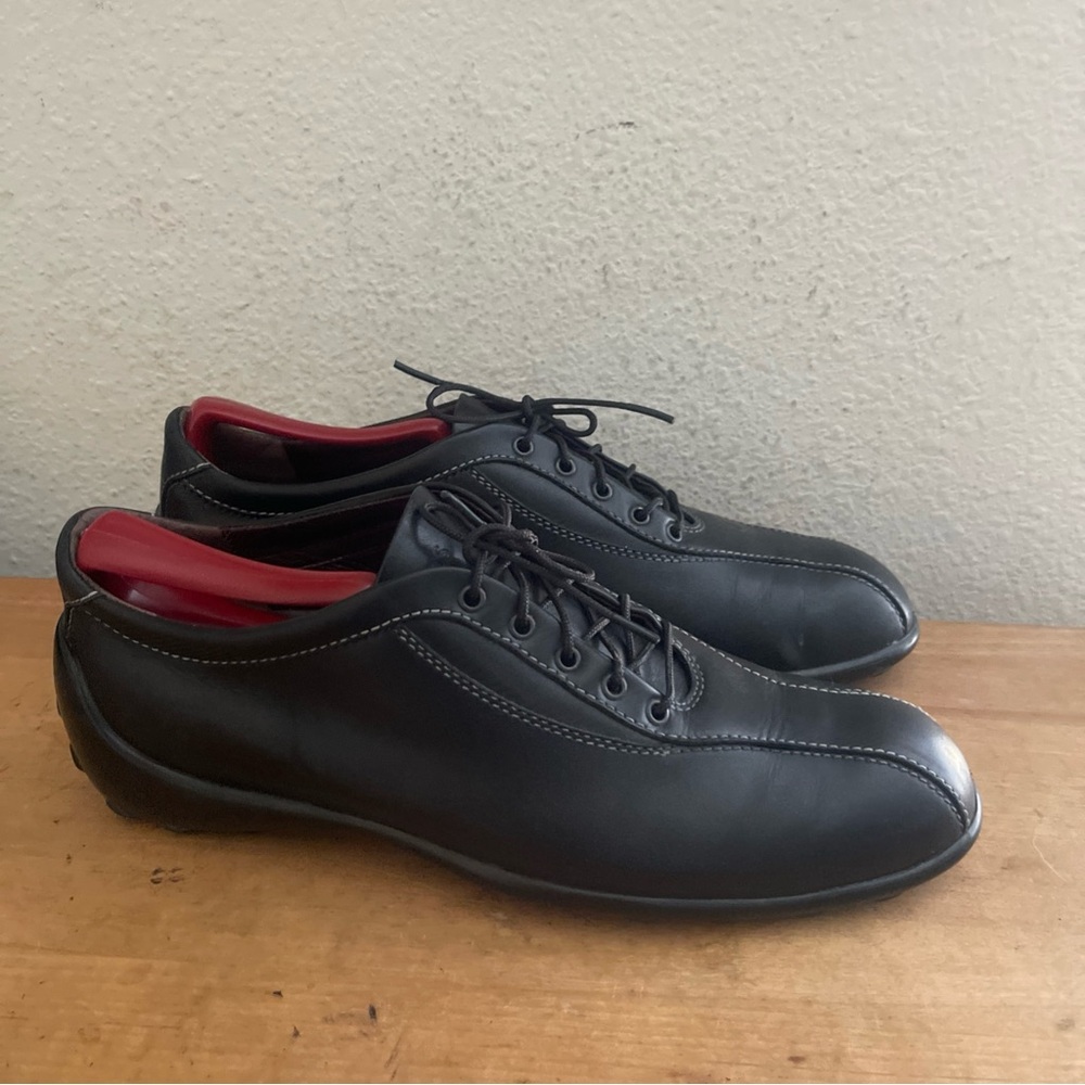Tods Womens Driving Sneaker Black   Leather Lace Up Bowling/Walking Shoes Sz 8. - Picture 8 of 9